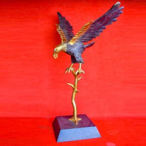 Aigle Royal - en bronze - 48 cm d hauteur