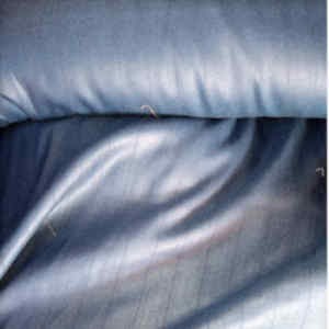 Tissu pour pantalon et tunique - Modèle brillant