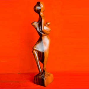 Maternité mère enfant-au-dos - en bois d'ébène - 35 cm de hauteur