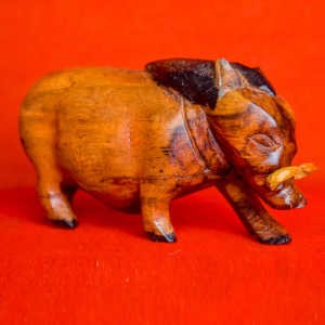 Rhinocerosse - en bois de tèque - 7 cm de hauteur